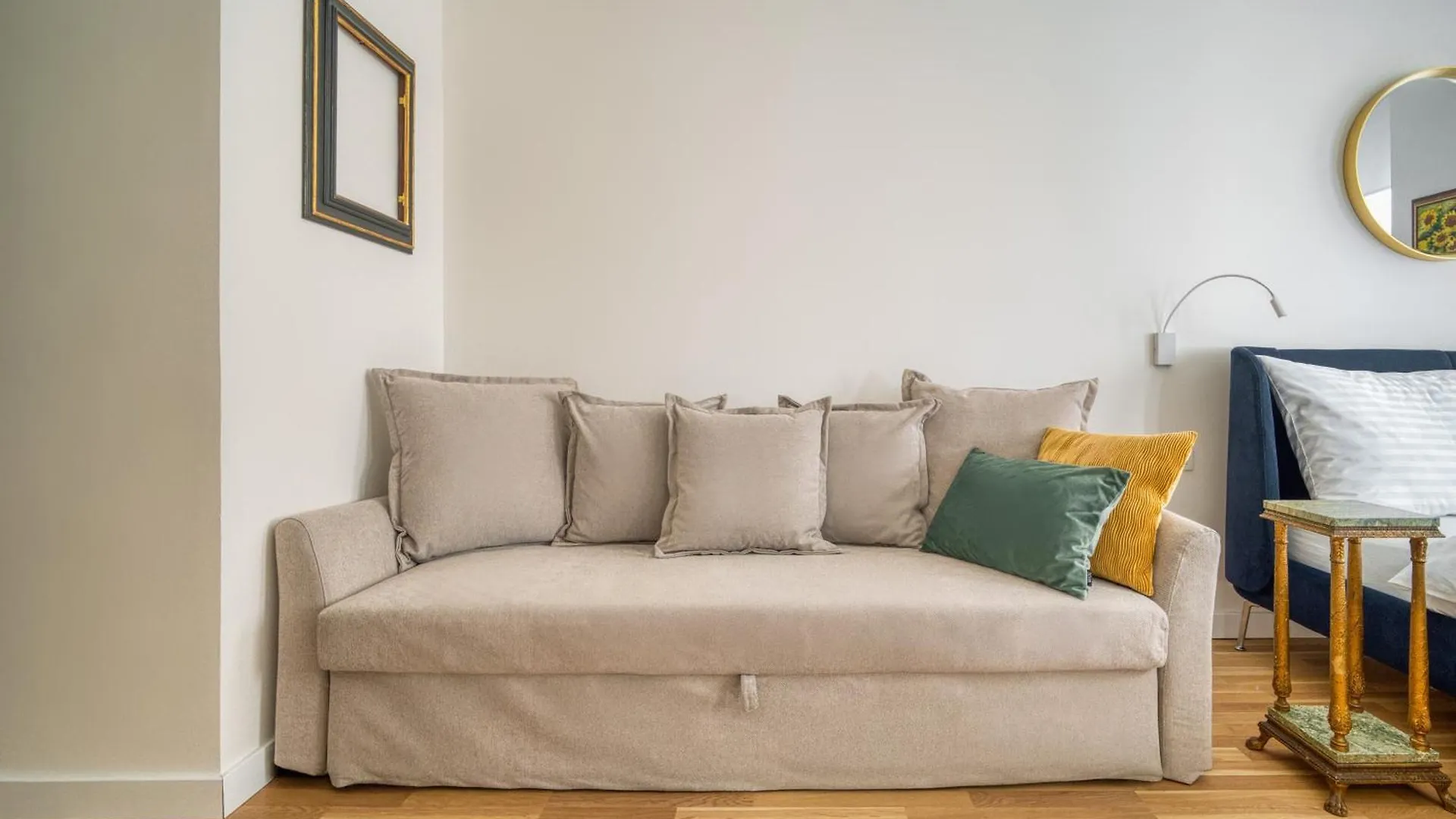 J3 Prague Apartments