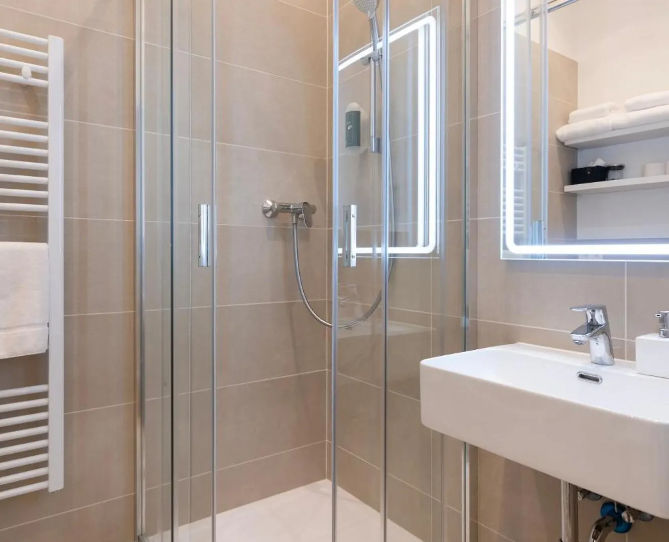 J3 Prague Apartments