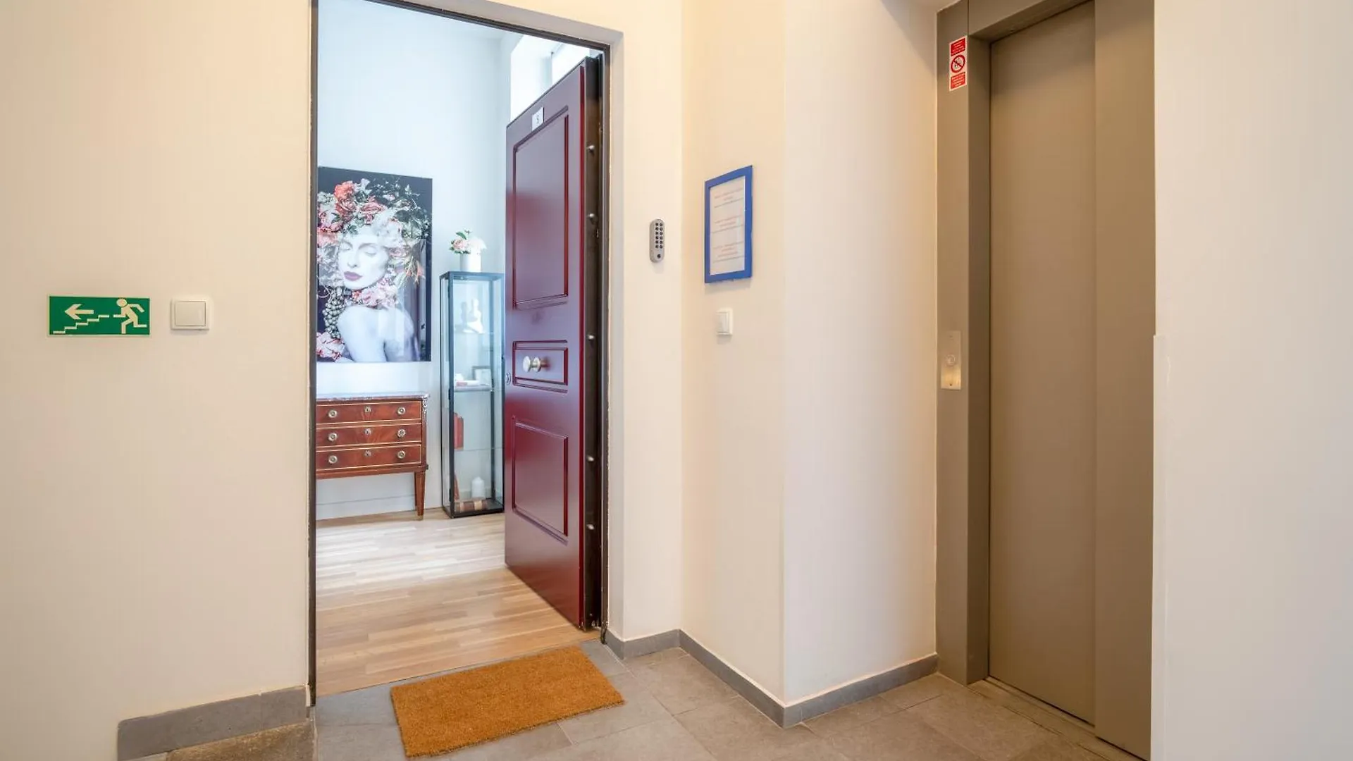 J3 Prague Apartments República Checa