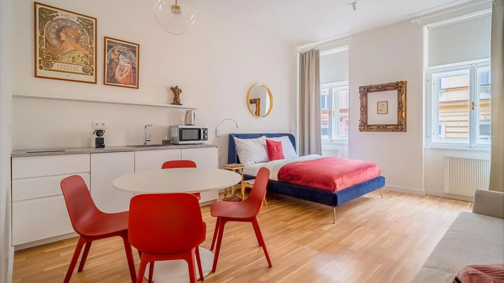 J3 Prague Apartments 0*,  República Checa
