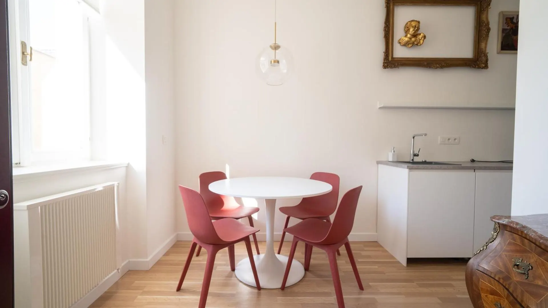 J3 Prague Apartments