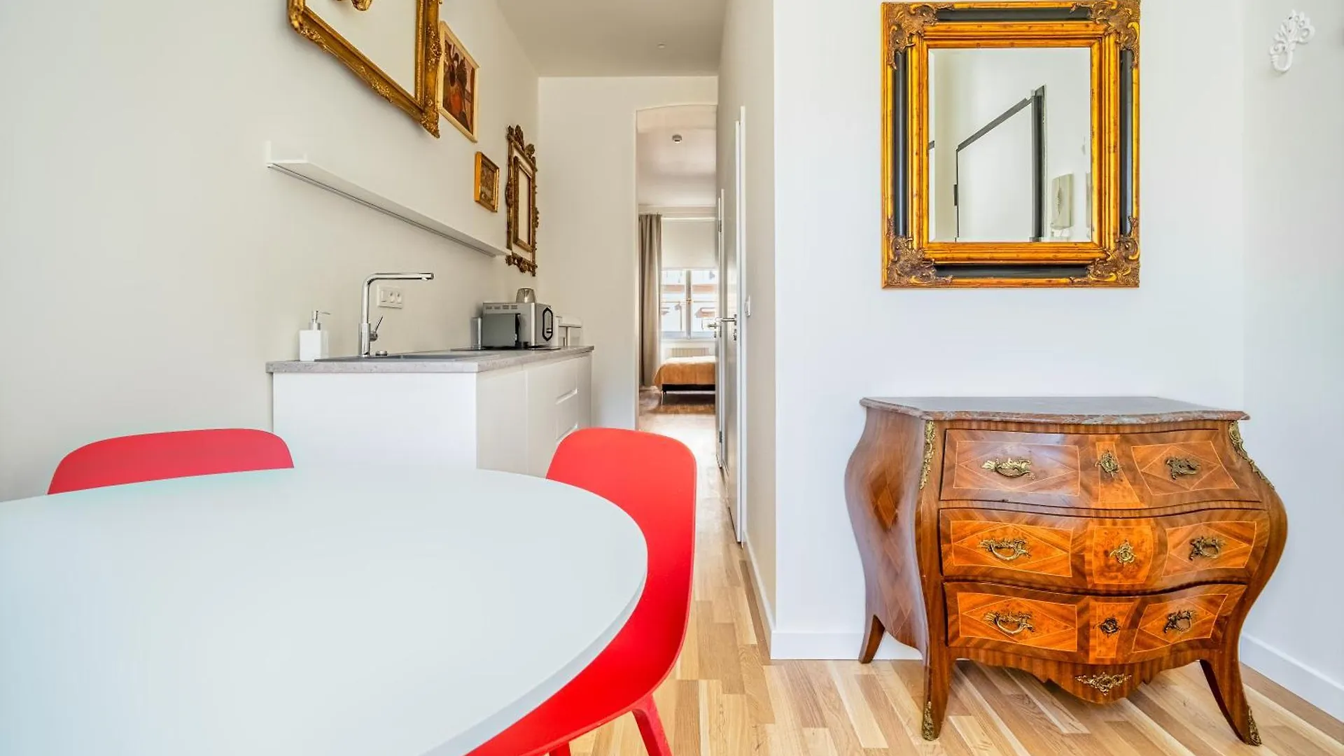 J3 Prague Apartments