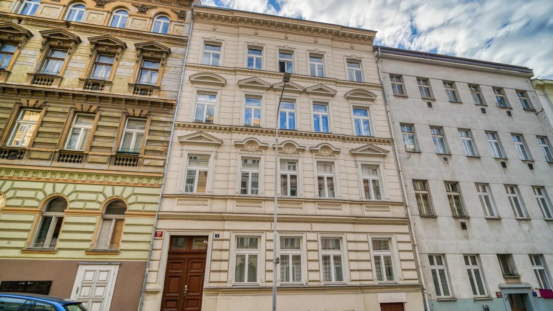 J3 Prague Apartments